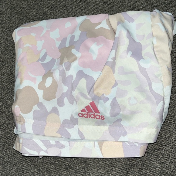 Adidas athletic shorts - Picture 3 of 3